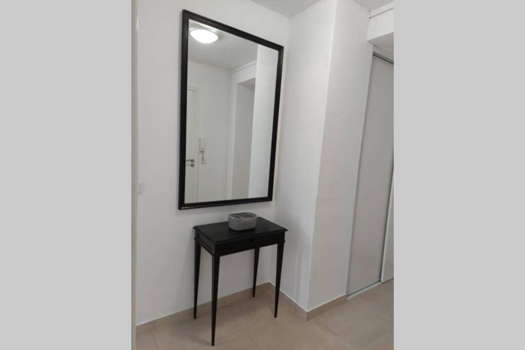 Apartamento Superbe T2 Lumineux 3*** 10 Mn A Pied De La Plage Le Pradet Exterior foto